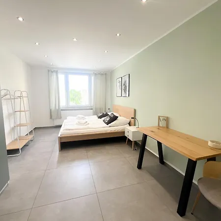 Pakito Zentrum - Balkon - Geraeumig - Modern - Parkplatz