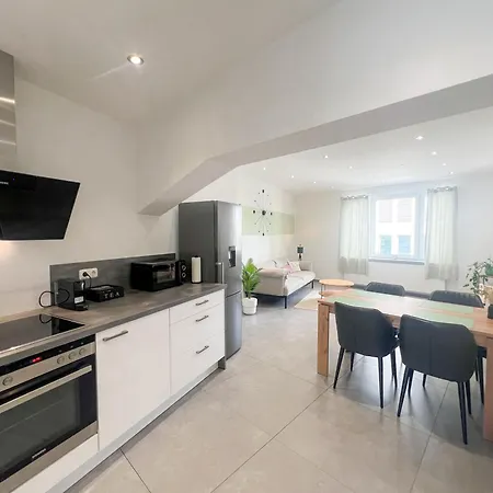 Pakito Zentrum - Balkon - Geraeumig - Modern - Parkplatz Lejlighed Kassel