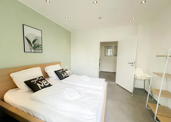 Pakito Zentrum - Balkon - Geraeumig - Modern - Parkplatz Apartament *