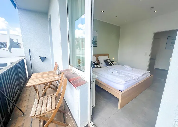 Apartament Pakito Zentrum - Balkon - Geraeumig - Modern - Parkplatz *