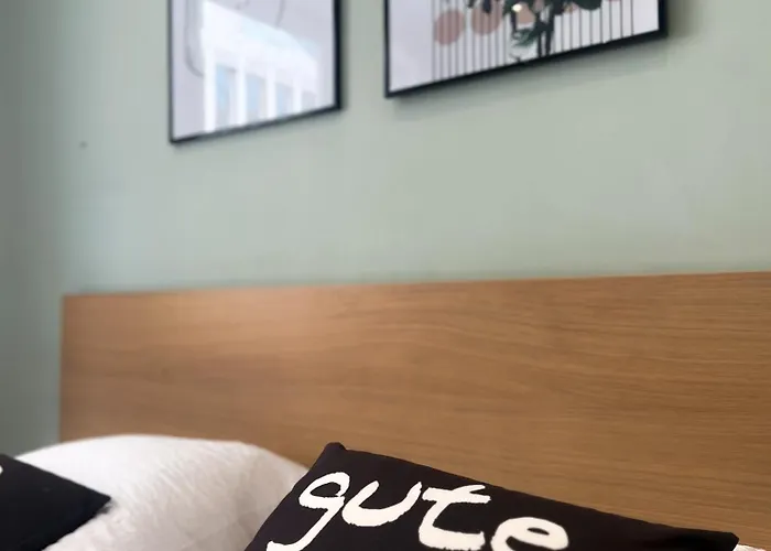 Apartament Pakito Zentrum - Balkon - Geraeumig - Modern - Parkplatz