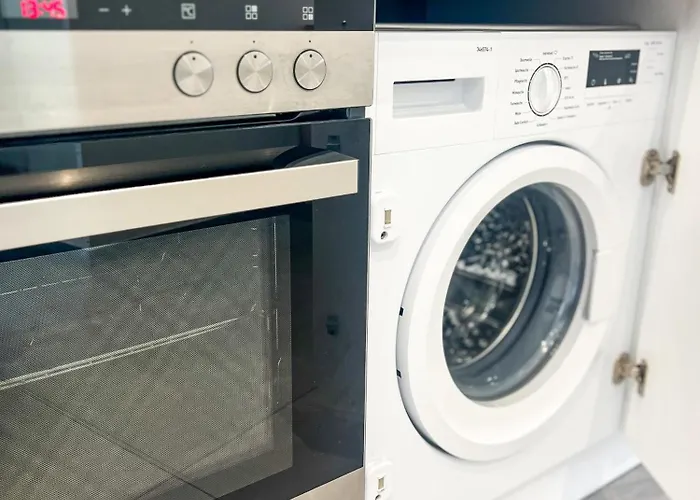 Pakito Zentrum - Balkon - Geraeumig - Modern - Parkplatz Apartament